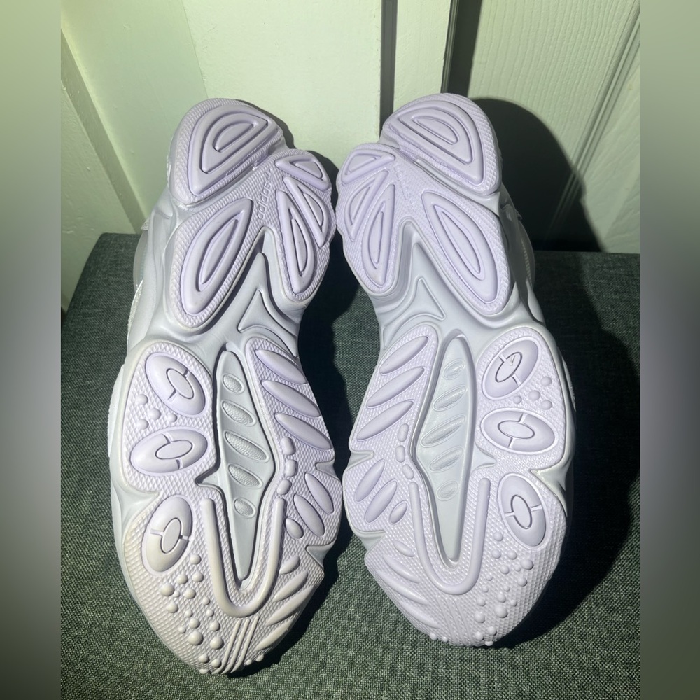 Ozweego Adidas Women's Purple Tint Sneakers - Picture 5 of 8